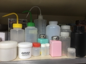 实验室各类器材-瓶瓶罐罐